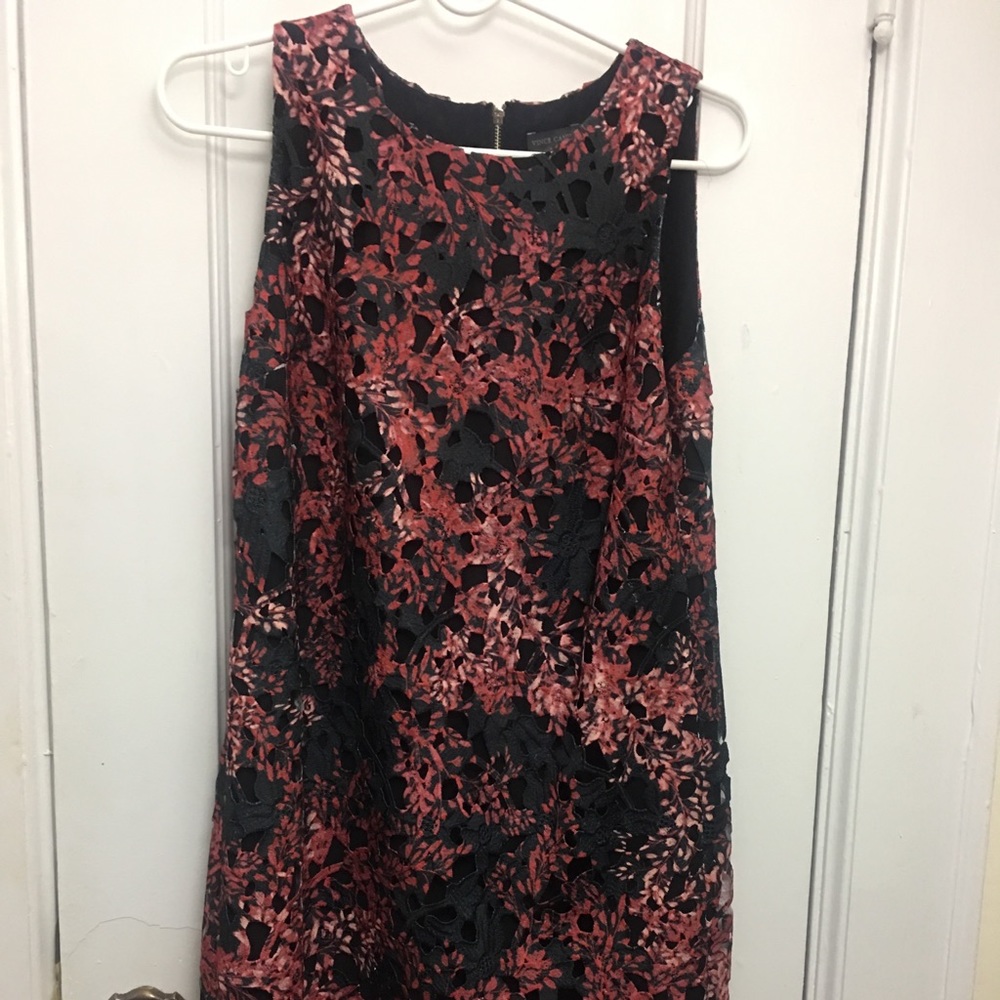 Vince Camuto Cutout Dinner Dress in Red/Black US 4